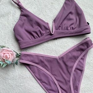 La Vie En Rose V-Neck Ribbed Bikini Set